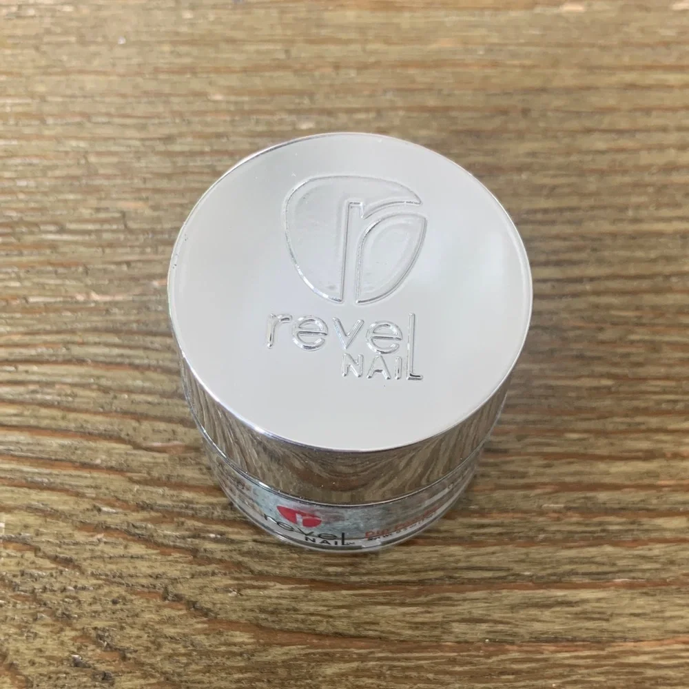 Revel Nail Dip Powder Caribe  .5 oz jar